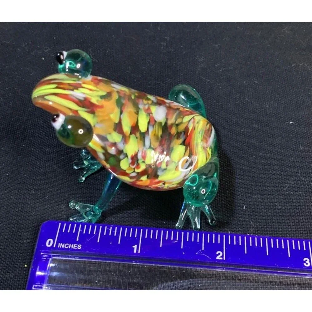 Cute Hand Blown Speckled Glass Frog Wind Sitter Paperweight